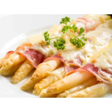 Aspergeschotel met hollandaise saus en beenham